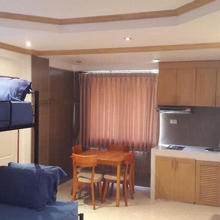 Patong Studio Apartments And Dormitory Exterior foto