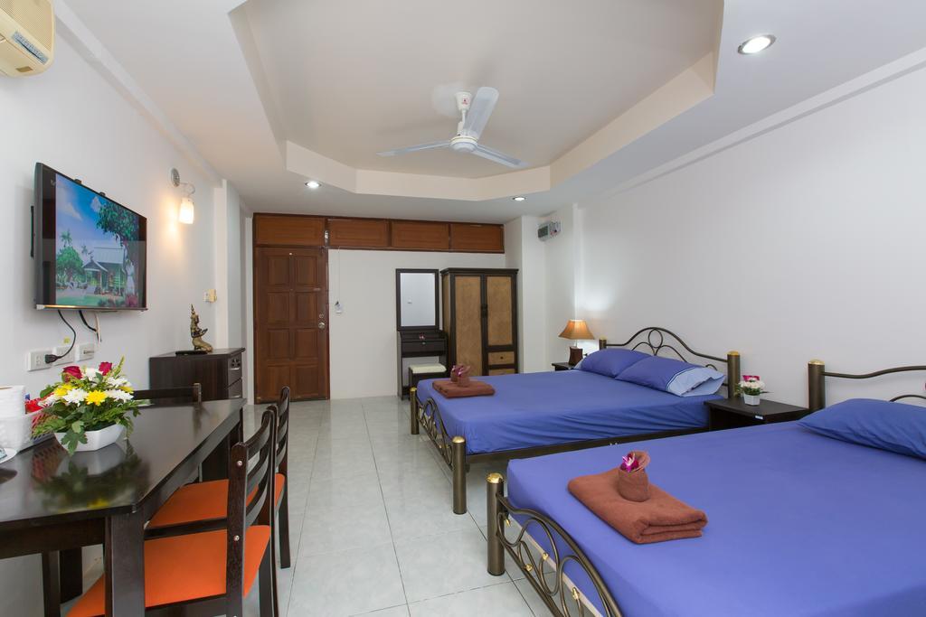 Patong Studio Apartments And Dormitory Quarto foto
